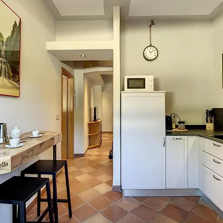 Il Pino Apartment *